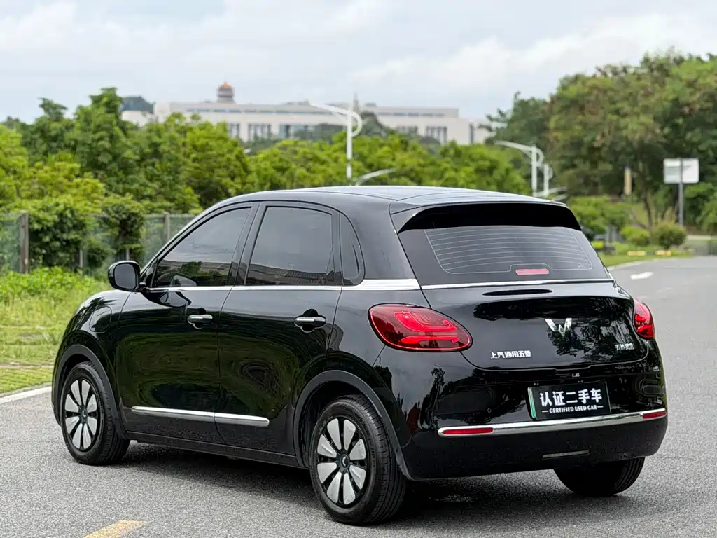 Wuling Bingo 2023 model 333km Lingxi Internet model купить на сайте DeffCars