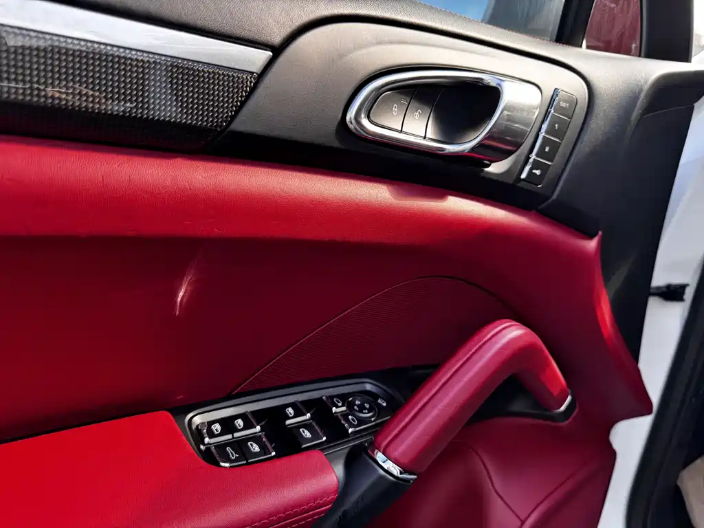 Cayenne 2016 3.0T купить на сайте DeffCars