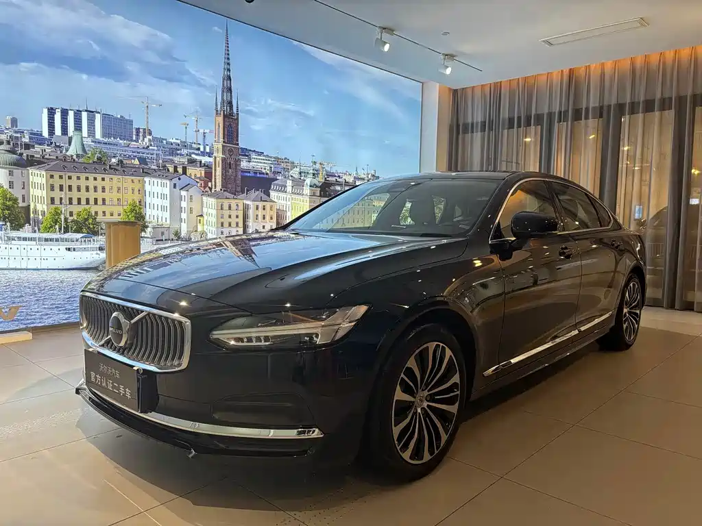 Volvo S90 2025 B5 Zhiyi Luxury Edition купить на сайте DeffCars