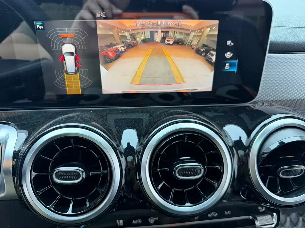 Mercedes-Benz GLB 2020 GLB 180 Fashion Model купить на сайте DeffCars