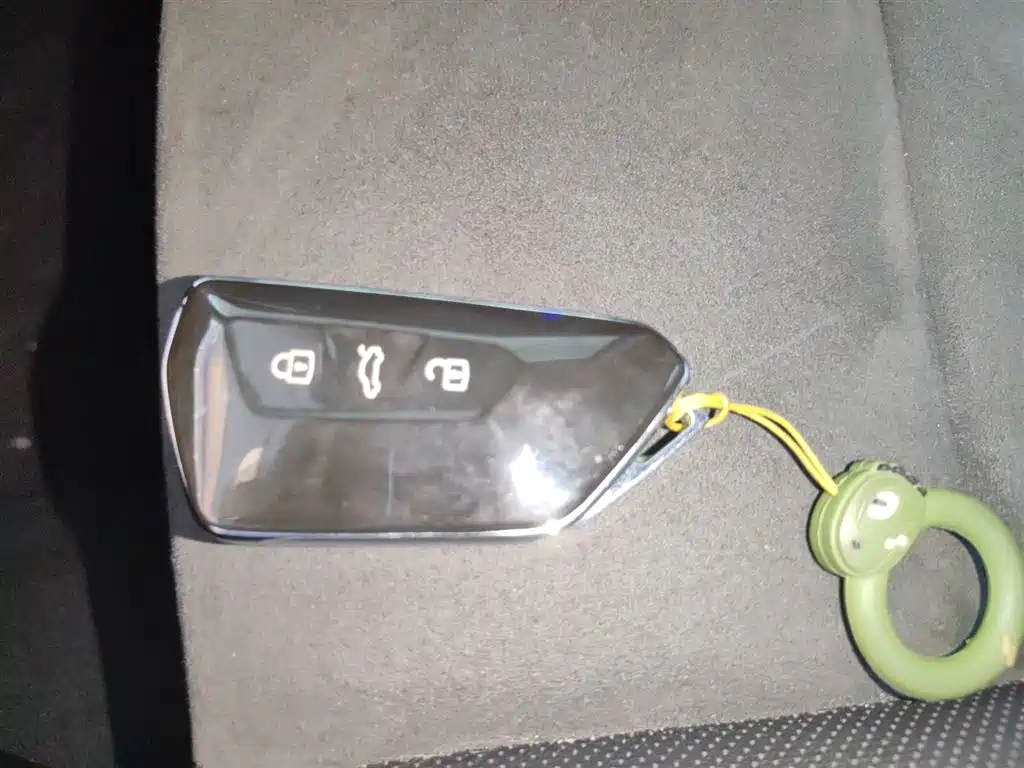 Golf 2021 280TSI DSG R-Line купить на сайте DeffCars