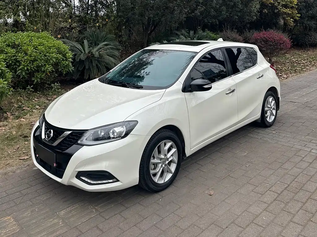 Tiida 2021 1.6L CVT Smart Travel Edition купить на сайте DeffCars