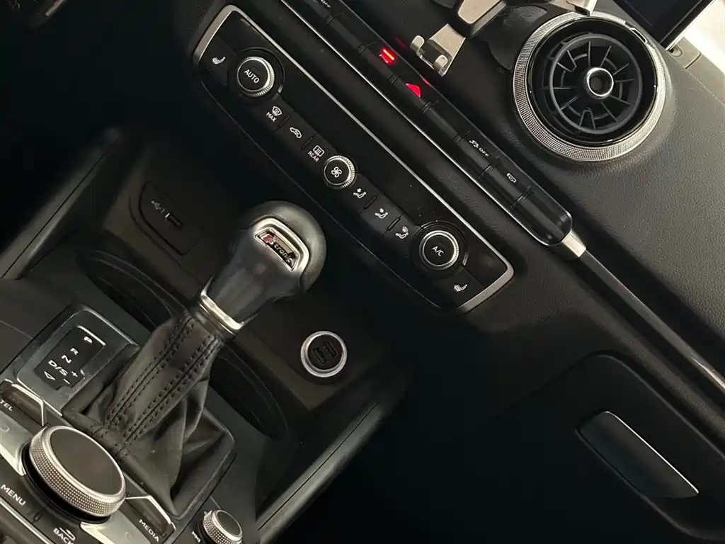 Audi A3 2020 Sportback 35 TFSI Fashion Type National VI купить на сайте DeffCars
