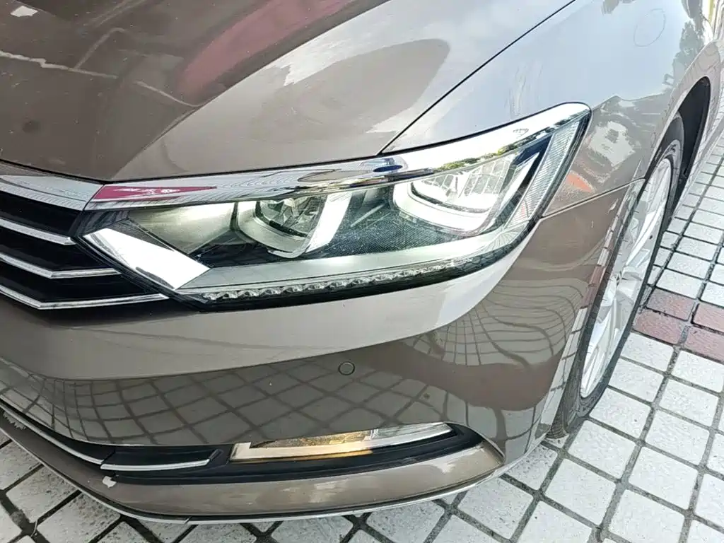 Magotan 2017 330TSI DSG luxury model купить на сайте DeffCars