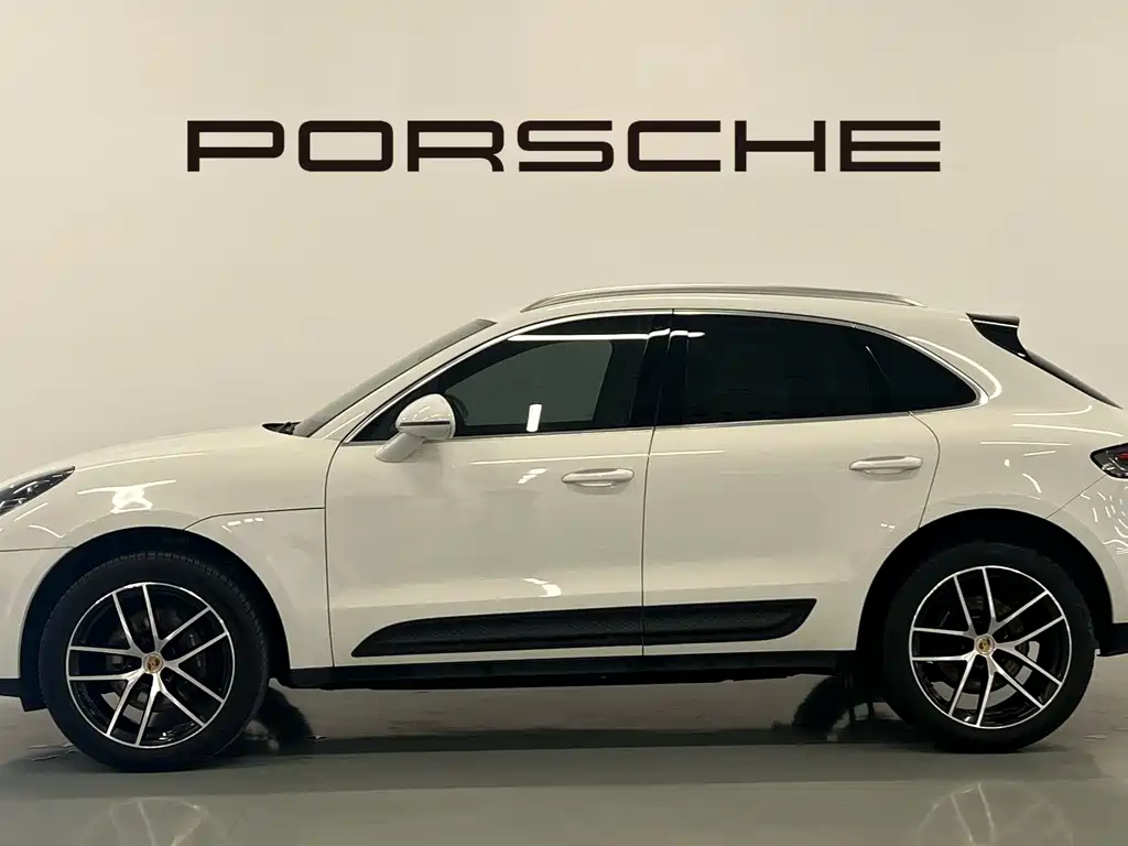 Macan 2023 Macan 2.0T купить на сайте DeffCars