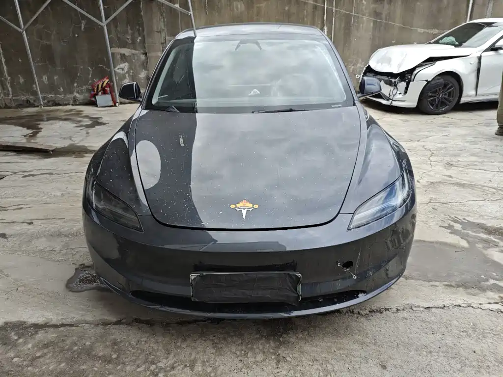Model 3 2025 rear-wheel drive version купить на сайте DeffCars