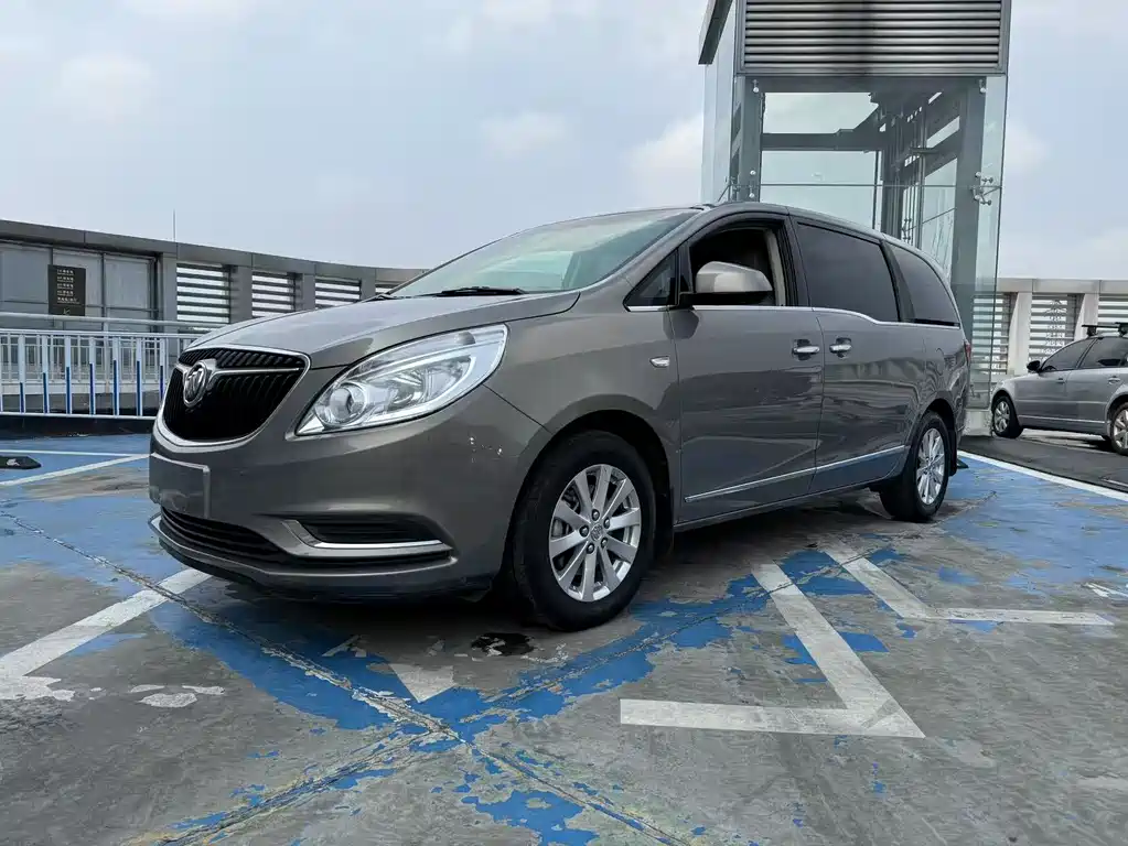 Buick GL8 2018 28T luxury model National VI купить на сайте DeffCars