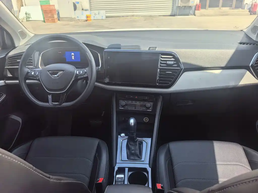 Jetta VS5 2022 280TSI automatic glory type купить на сайте DeffCars