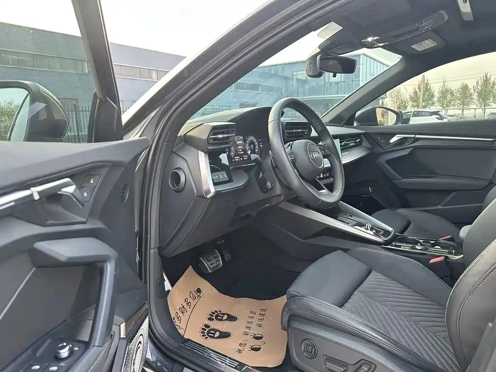 Audi A3 2023 Sportback 35 TFSI Fashionable and Elegant купить на сайте DeffCars