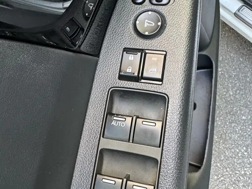 Alison 2019 2.0L Hybrid Deluxe Edition купить на сайте DeffCars