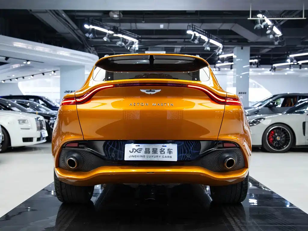 Aston Martin DBX 2022 3.0T STRAIGHT-SIX купить на сайте DeffCars