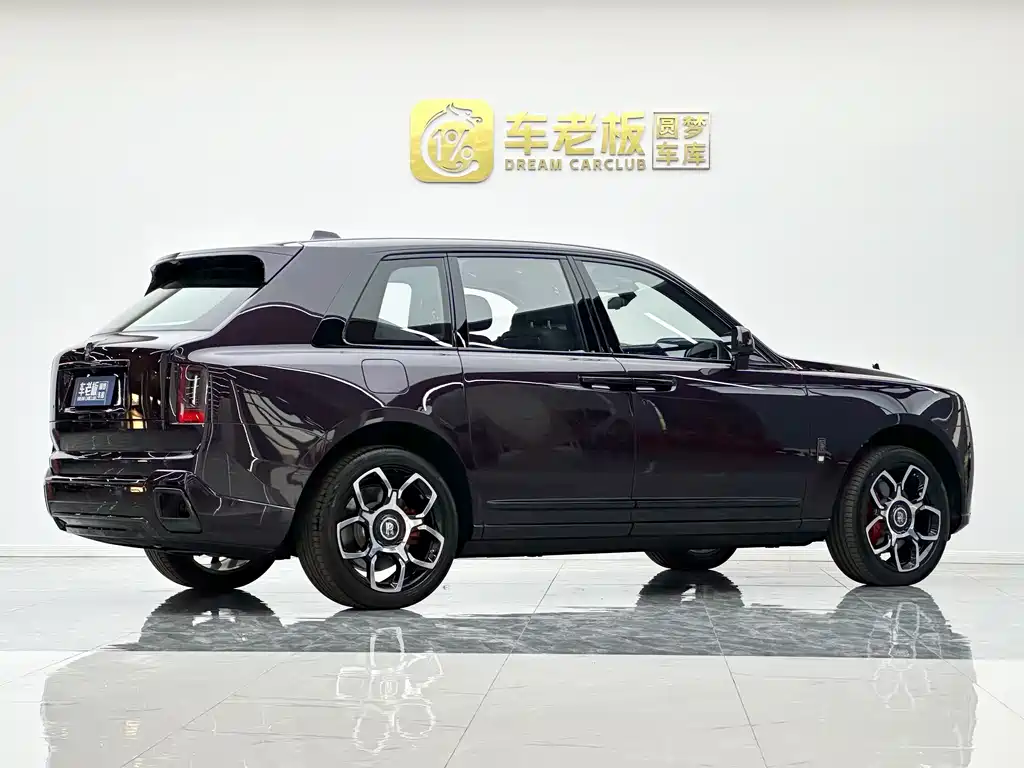 Cullinan 2024 Black Badge купить на сайте DeffCars