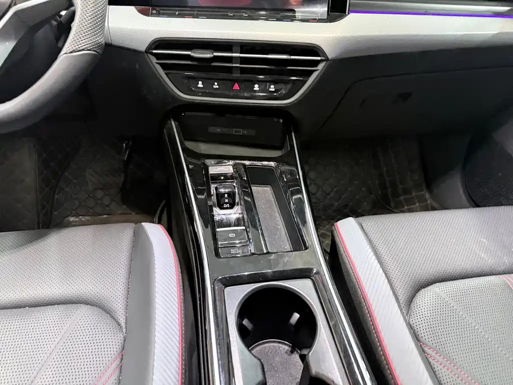 Lingdu 2024 Lingdu L 280TSI DSG Hot Edition купить на сайте DeffCars