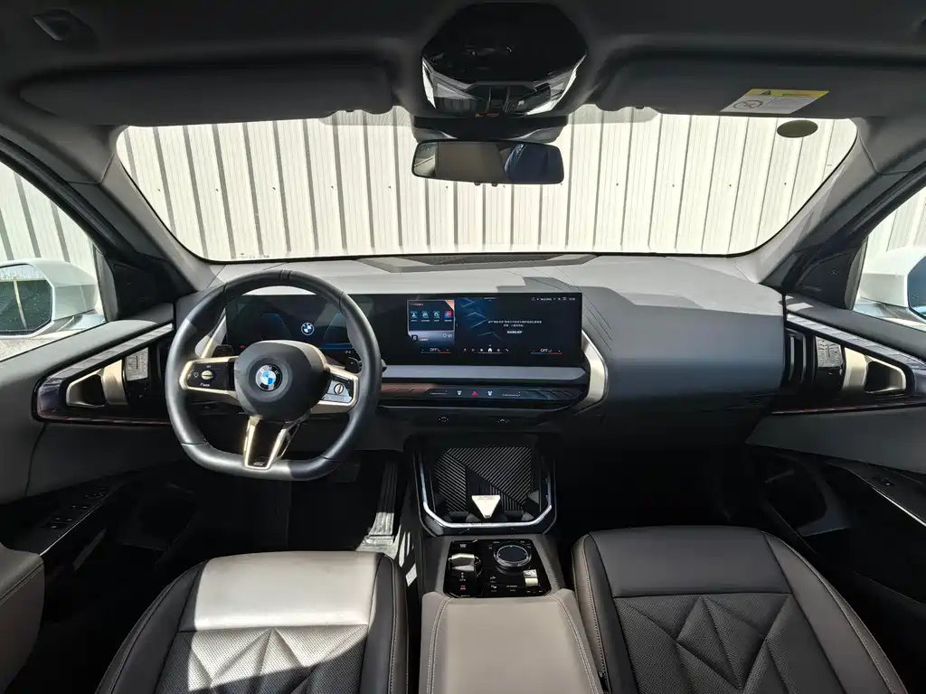 BMW X3 2025 xDrive30L Leading M Sports Package купить на сайте DeffCars