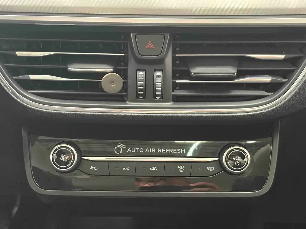 Focus 2021 Sedan EcoBoost 180 Automatic NeochaEDGE купить на сайте DeffCars