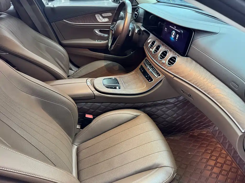 Mercedes-Benz E-Class 2020 E 300 L Fashion купить на сайте DeffCars