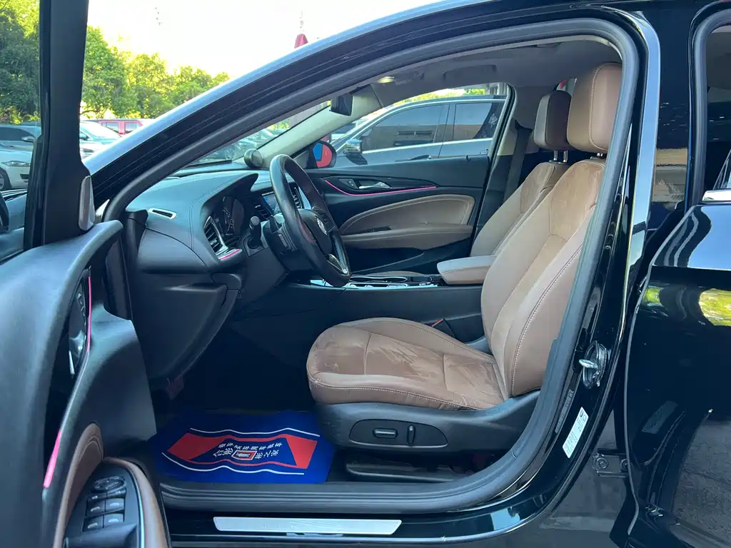 Regal 2022 652T smart model купить на сайте DeffCars