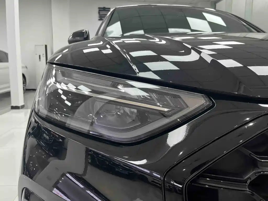 Audi Q5L 2023 40T luxury and dynamic model купить на сайте DeffCars