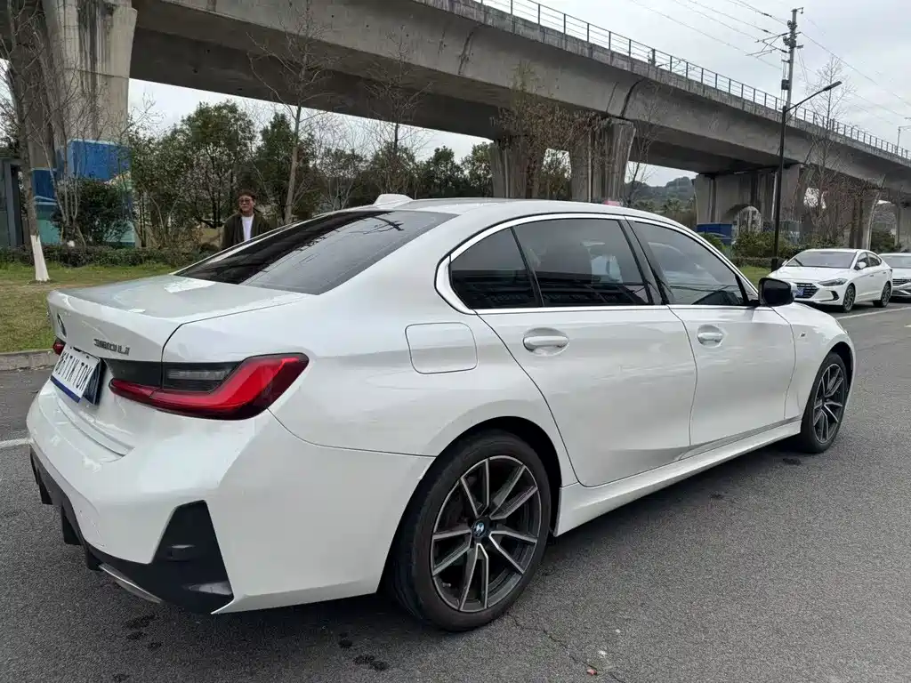 BMW 3 Series 2024 320Li M Sports Package купить на сайте DeffCars