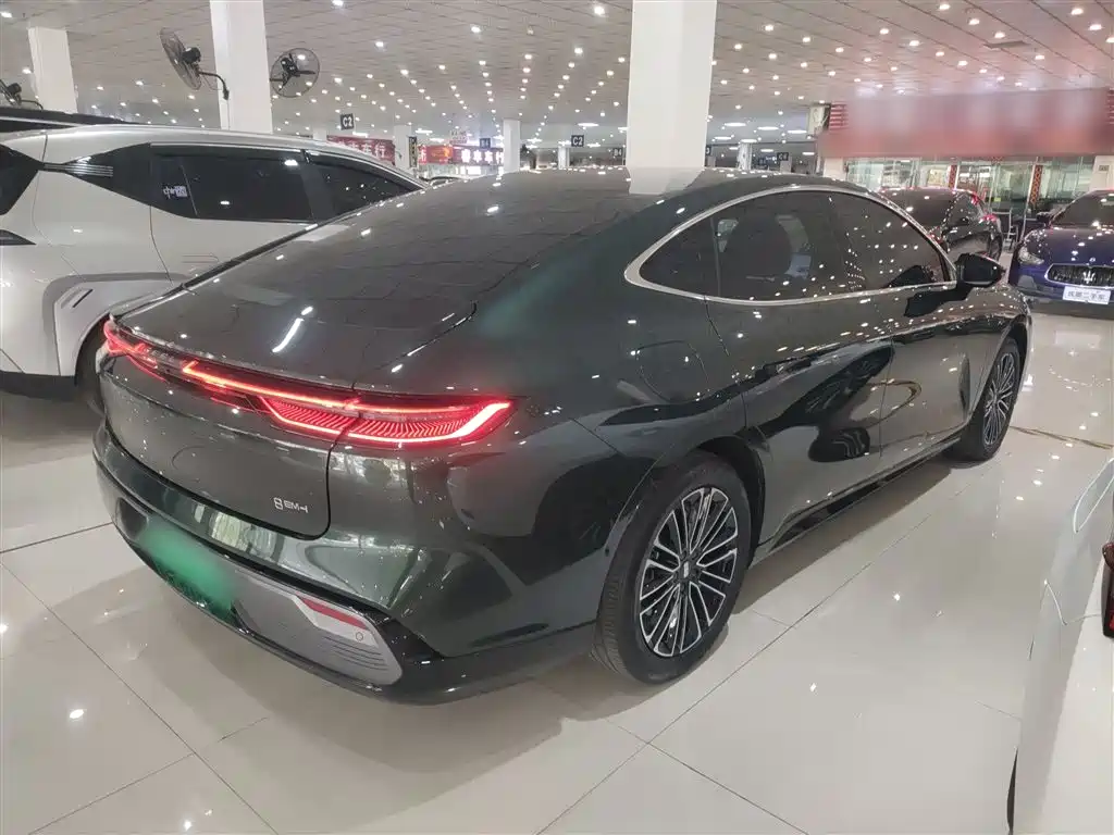 Galaxy Star 8 2025 130km EM-i Exclusive Edition купить на сайте DeffCars
