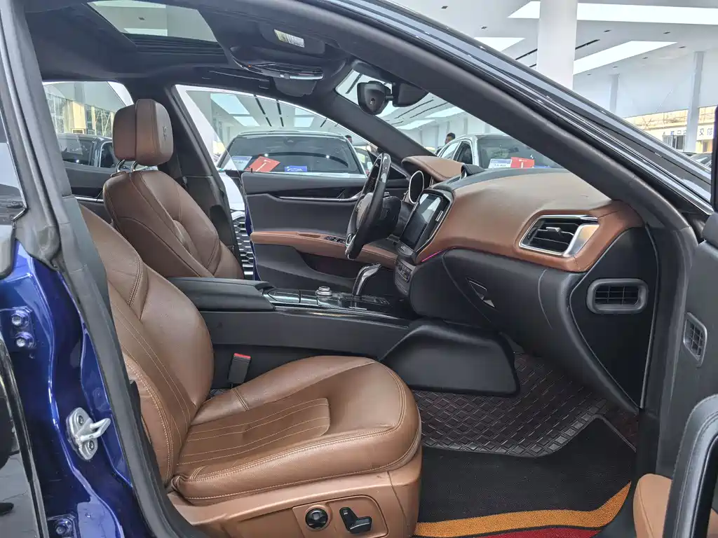 Ghibli 2019 3.0T Standard Edition National VI купить на сайте DeffCars