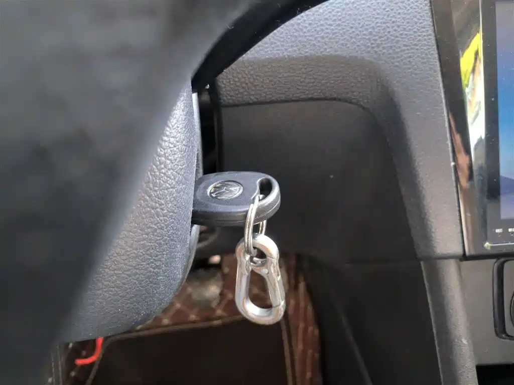 Santana 2015 1.4L Manual Fashion Edition купить на сайте DeffCars