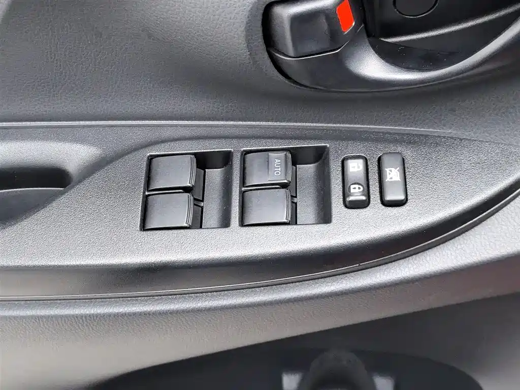 YARiS L Zhixuan 2020 1.5L CVT leading version купить на сайте DeffCars