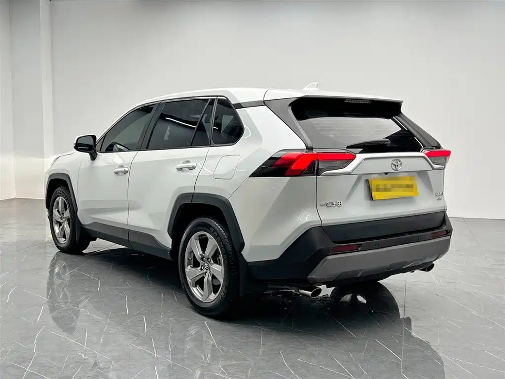 RAV4 Rongfang 2022 2.0L CVT four-wheel drive fashion Plus version купить на сайте DeffCars