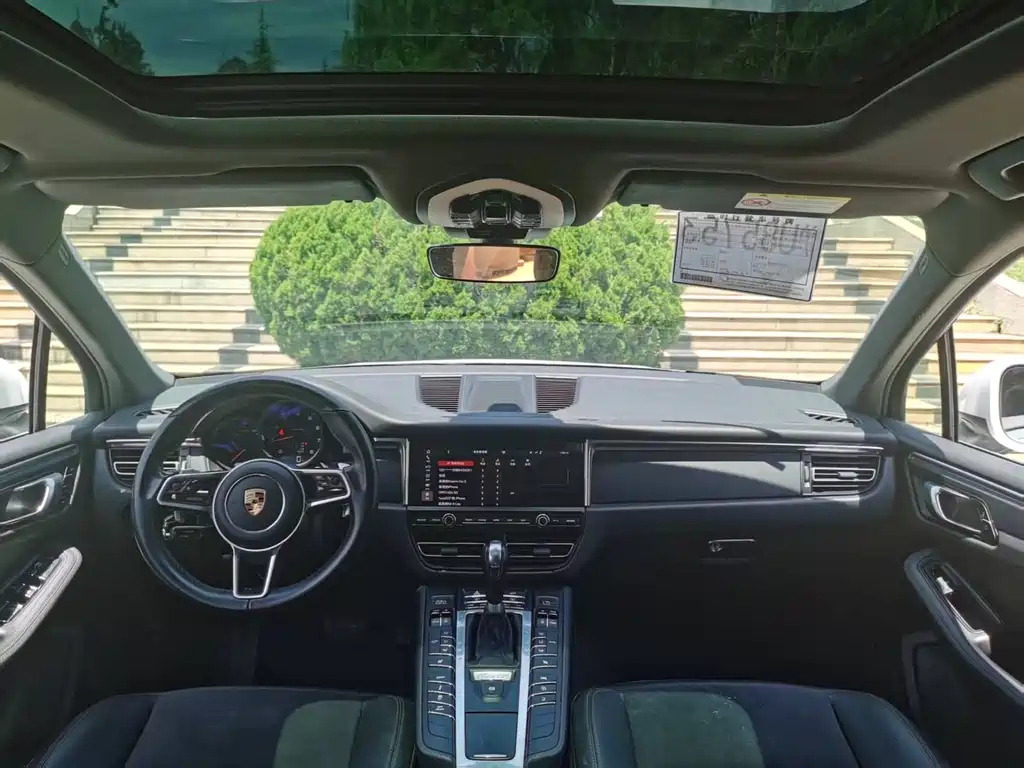 Macan 2020 Macan 2.0T купить на сайте DeffCars