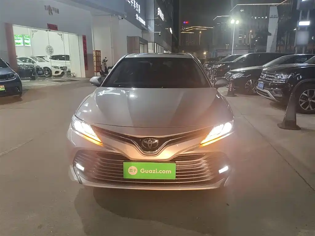 Camry 2019 2.0G Deluxe Edition National VI купить на сайте DeffCars