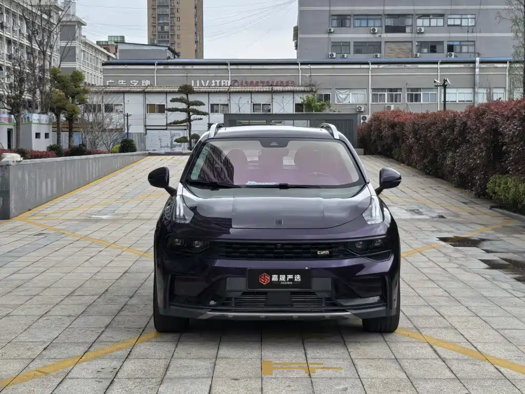 Lynk & Co 01 2021 2.0TD 2WD Pro купить на сайте DeffCars