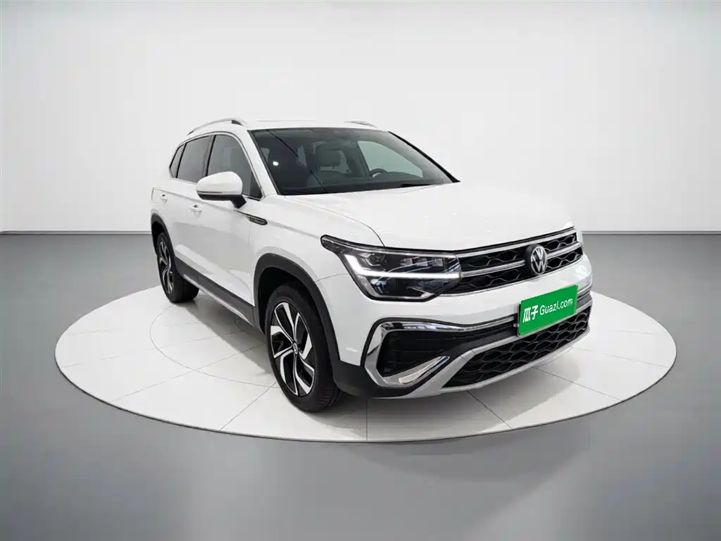 Tuyue 2023 300TSI two-wheel drive full moon version купить на сайте DeffCars