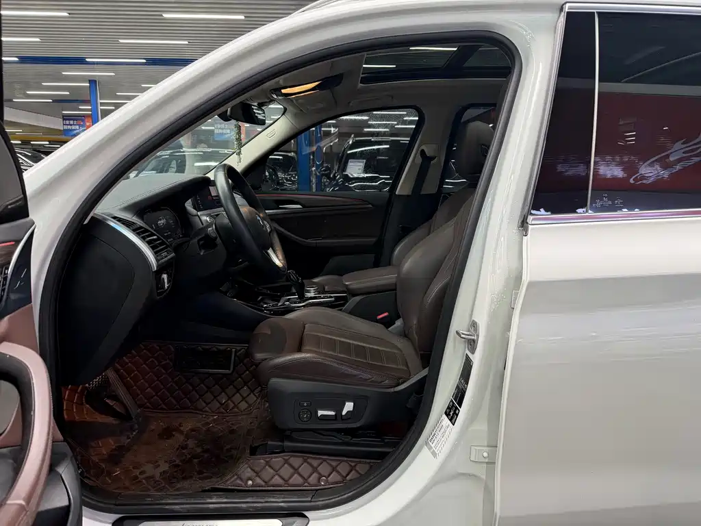 BMW X3 2021 xDrive28i Luxury Package купить на сайте DeffCars