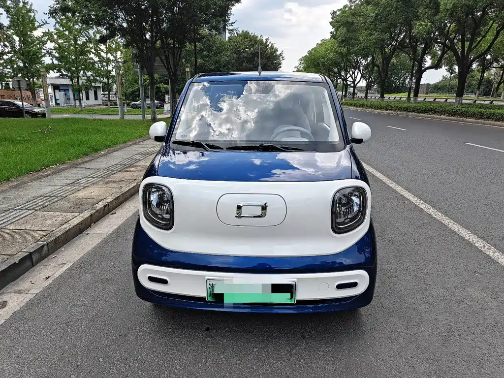 Bestune Pony 2025 222km Lightning Horse купить на сайте DeffCars