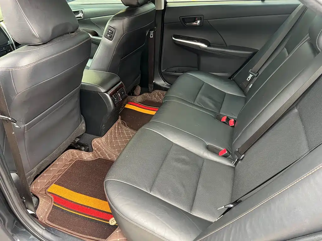 Camry 2016 2.0G 10th Anniversary Leading Edition купить на сайте DeffCars