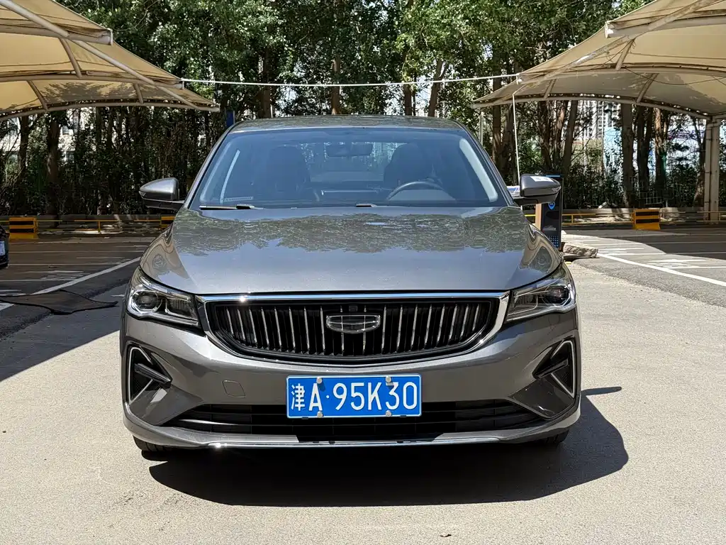 Emgrand 2022 4th generation 1.5L CVT premium model купить на сайте DeffCars