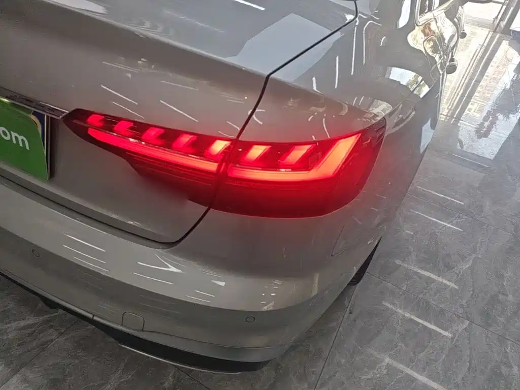 Audi A4L 2020 40 TFSI luxury and dynamic model купить на сайте DeffCars