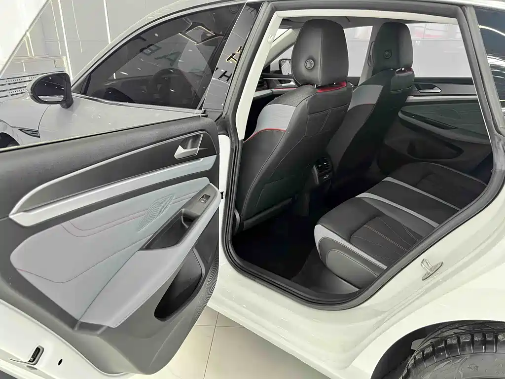 Lingdu 2023 Lingdu L 280TSI DSG Hot Edition купить на сайте DeffCars