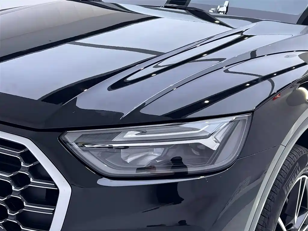 Audi Q5L 2024 40 TFSI Fashionable and Dynamic купить на сайте DeffCars