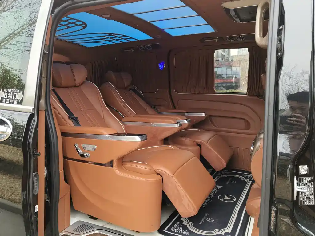 Vito 2021 2.0T Business Edition 7 seats купить на сайте DeffCars