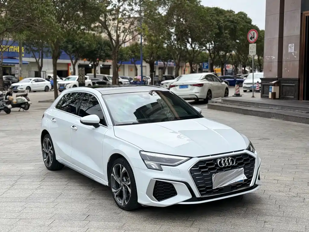Audi A3 2021 Sportback 35 TFSI luxury sports model купить на сайте DeffCars