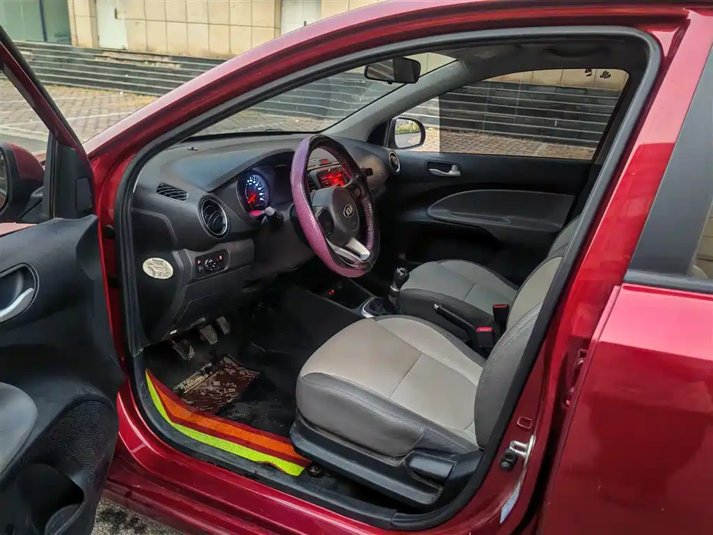 Huanchi 2019 1.4L Manual Smart Edition Value National VI купить на сайте DeffCars
