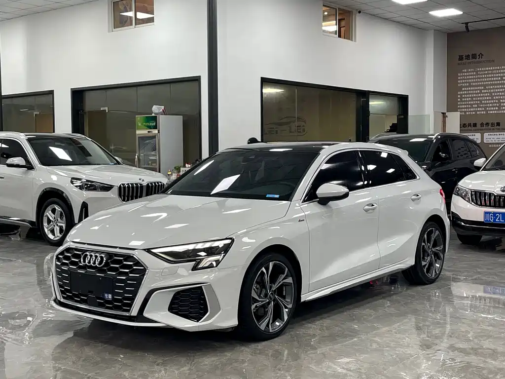 Audi A3 2022 Sportback 35 TFSI stylish and sporty купить на сайте DeffCars