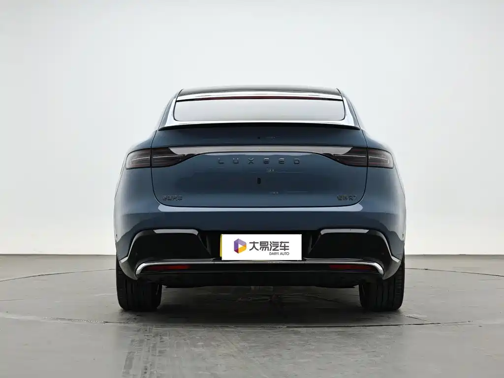 Zhijie R7 2026 pure electric Max+192 line lidar) купить на сайте DeffCars