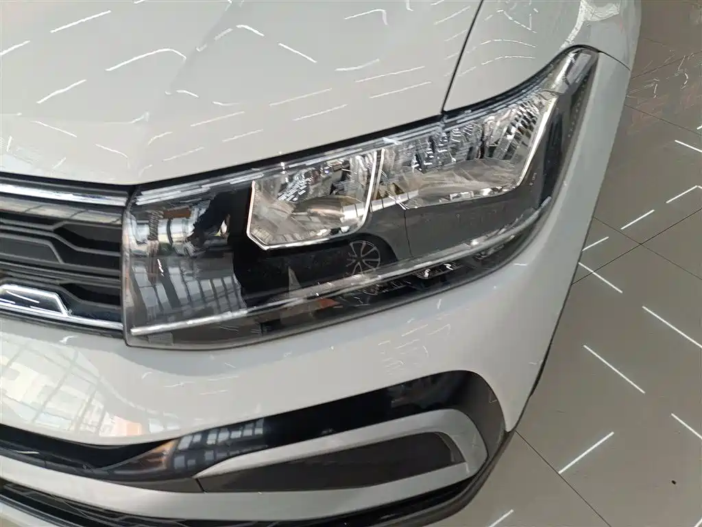 Tukai 2023 facelift 1.5L automatic fashion version купить на сайте DeffCars