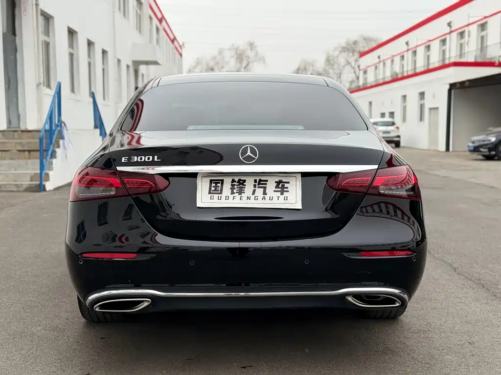 Mercedes-Benz E-Class 2022 E 300 L Fashion купить на сайте DeffCars