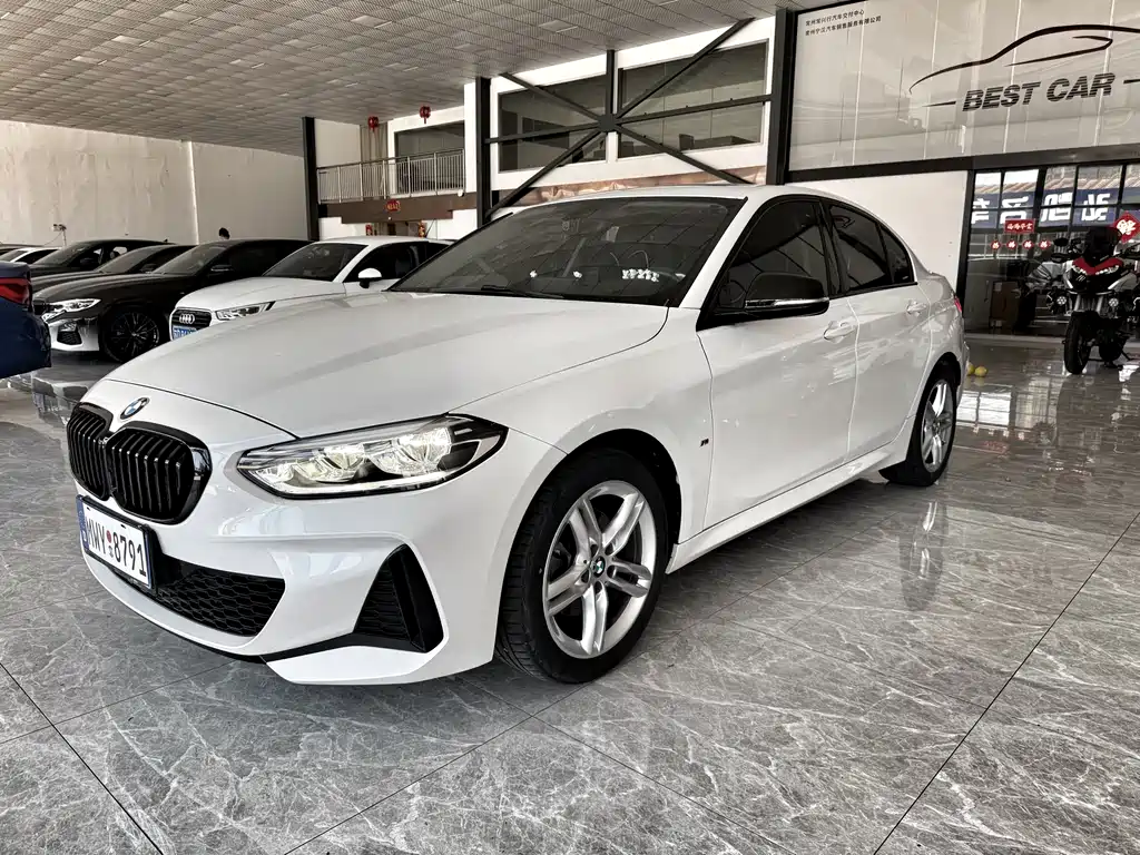 BMW 1 Series 2021 facelift 120i M Sports Night Edition купить на сайте DeffCars