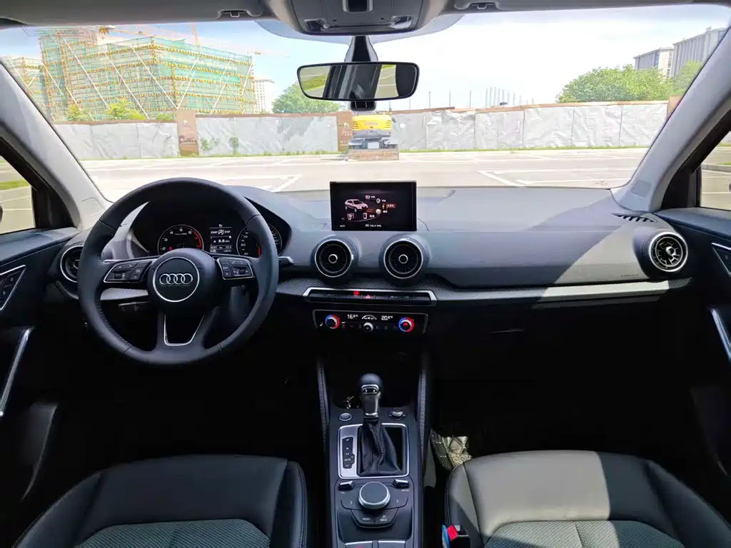 Audi Q2L 2021 35 TFSI fashionable and elegant купить на сайте DeffCars