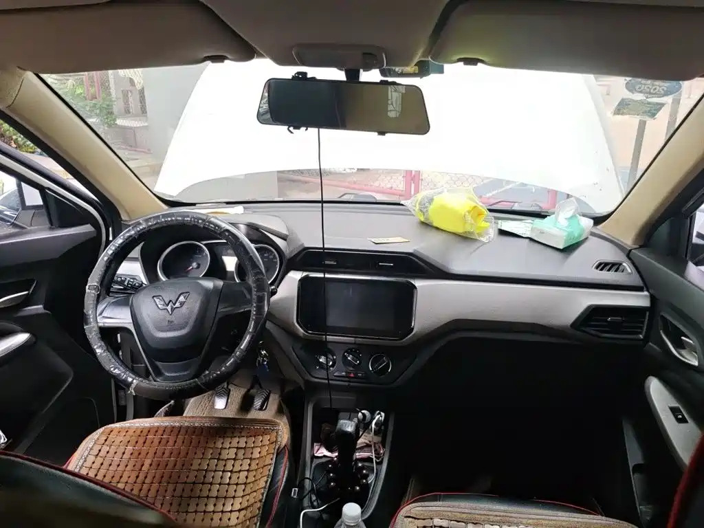 Wuling Hongguang 2019 1.5L S comfort model National VI LAR купить на сайте DeffCars