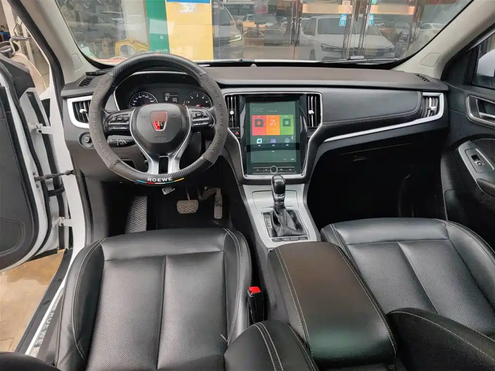 Roewe RX5 2019 20T two-wheel drive automatic 4G interconnected platinum version купить на сайте DeffCars
